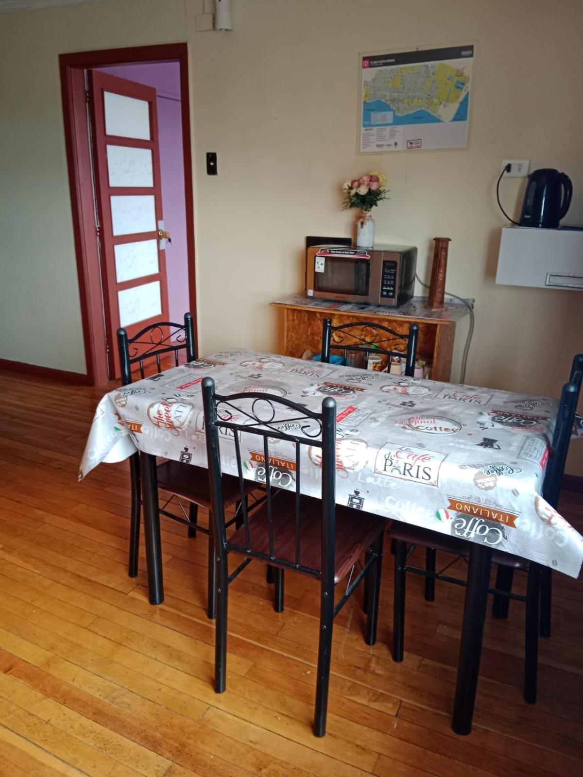 Puq Casa Amigos Punta Arenas Exterior foto